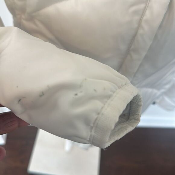 The North Face 550 Goose Down Quilted Puffer Jacket M - Picture 4 of 10